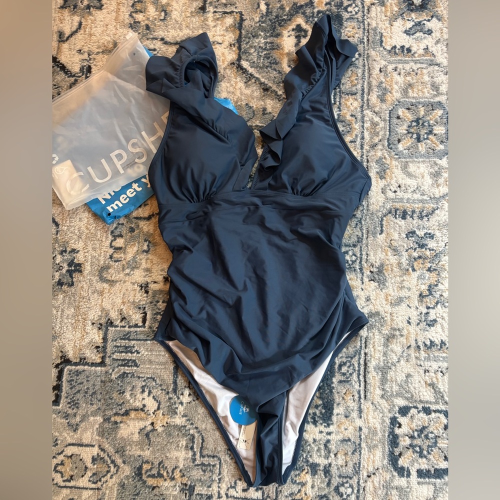 Cupshe Navy Swimsuit